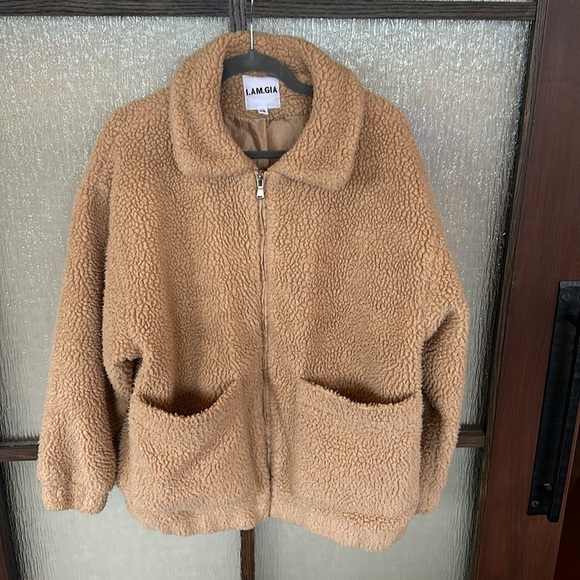 I am GIA Pixie Coat in Caramel - Size oversized Xs -small - Picture 4 of 8